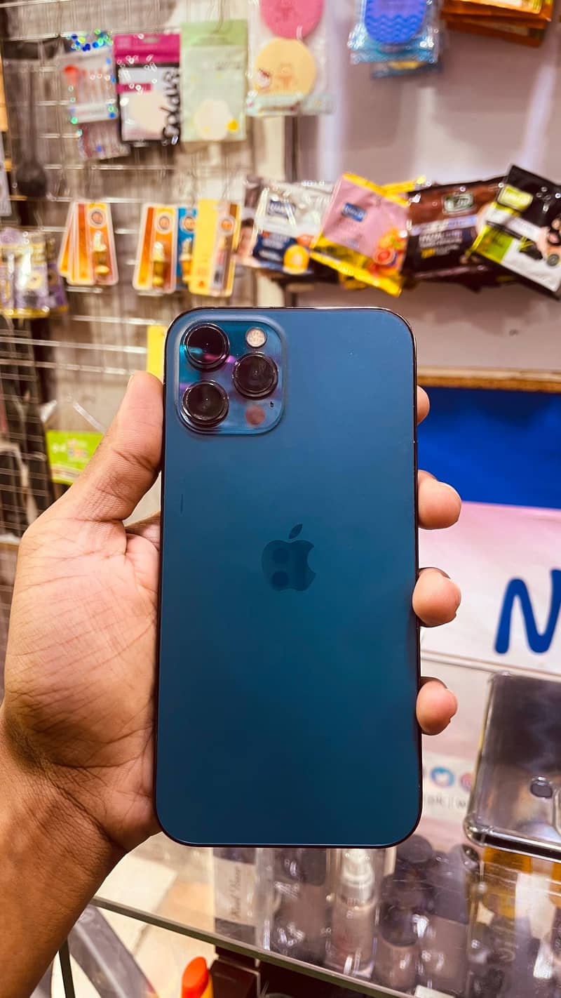 Apple iPhone 12 Pro Max 1