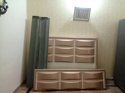 King size bed