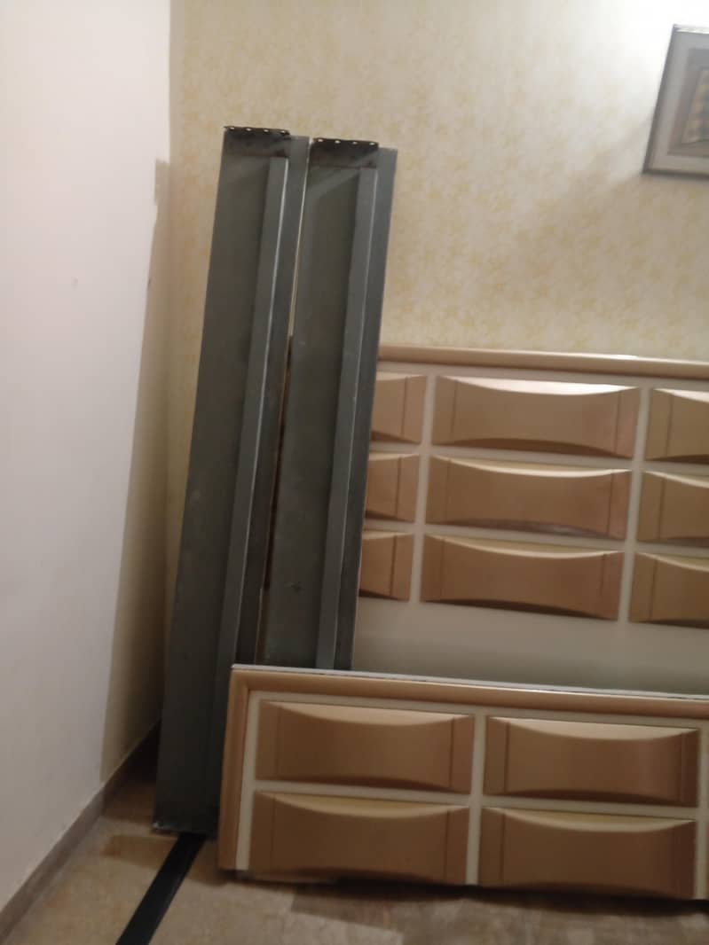 King size bed 5