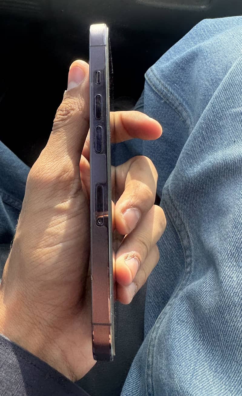 Apple iPhone 14 Pro 3