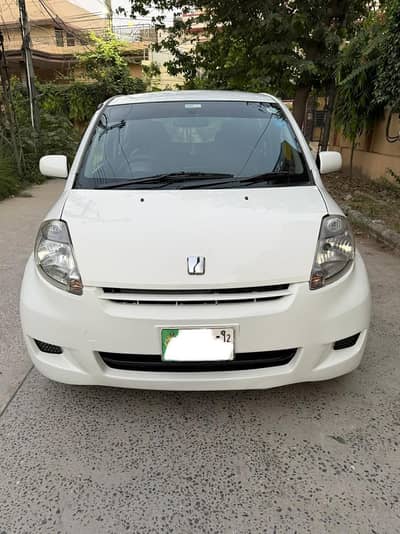 Toyota Passo 2012