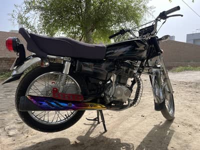 Honda CG 125 2023