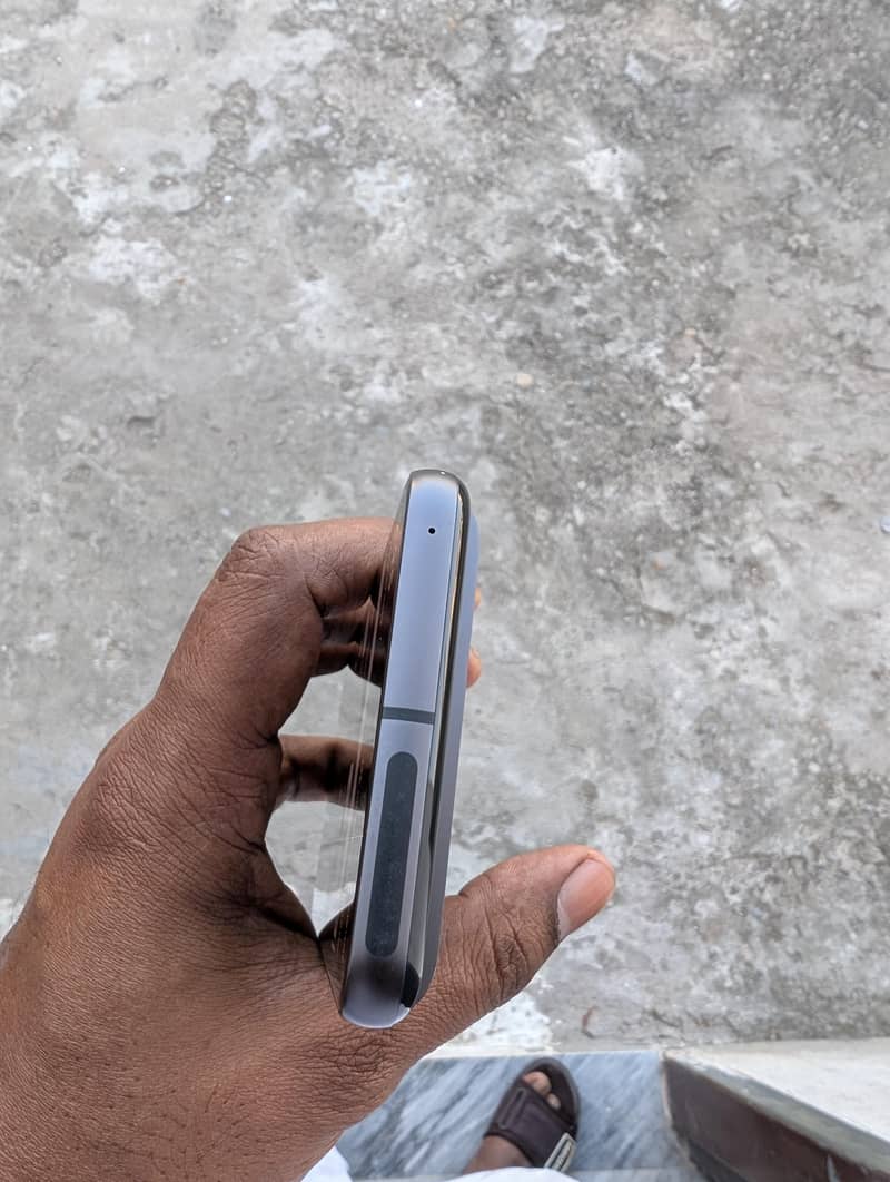 Google Pixel 8 1