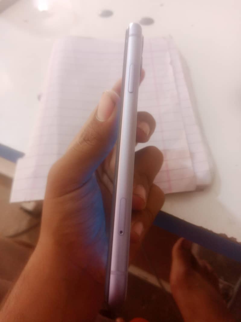 Apple iPhone 11 1