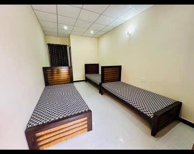 Shalimar Boys Hostel I-8/4 Branch just 5 minute walk from (i-8 Markaz)