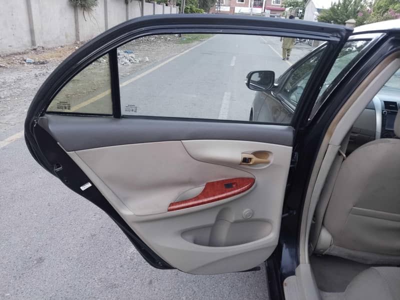 Toyota Corolla Fully Maintained 6
