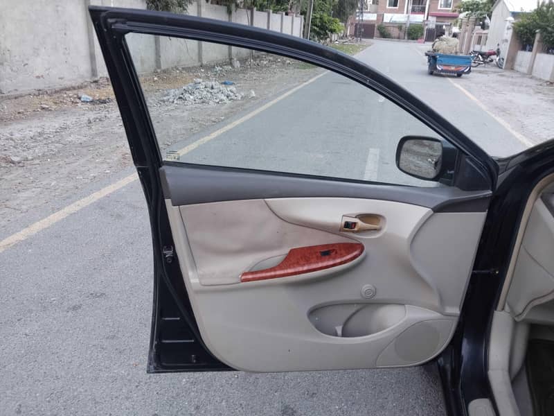 Toyota Corolla Fully Maintained 8