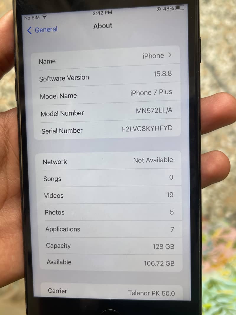 iPhone 7 plays 1