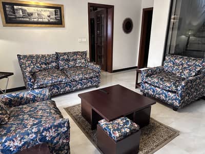 5 seater sofa set with center table and 4 stools