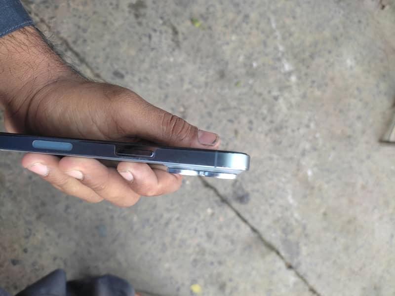 Apple iPhone 13 Pro 6