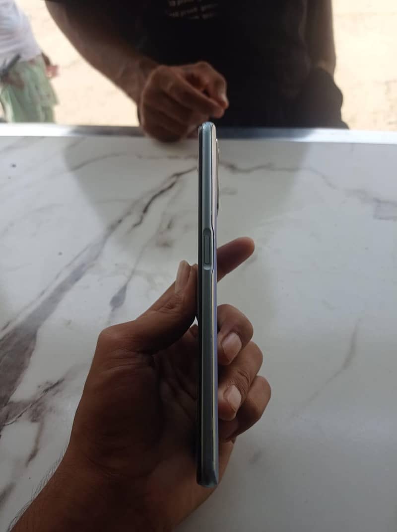 OPPO A96 1