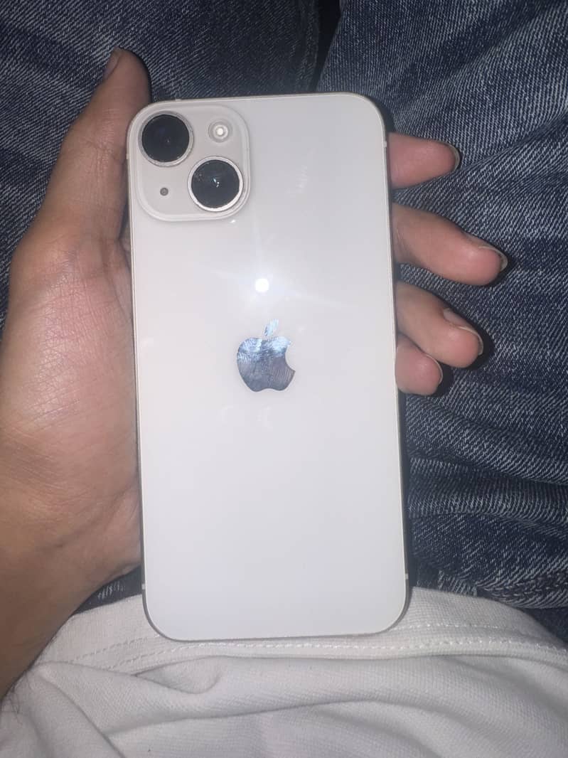 Apple iPhone 14 3