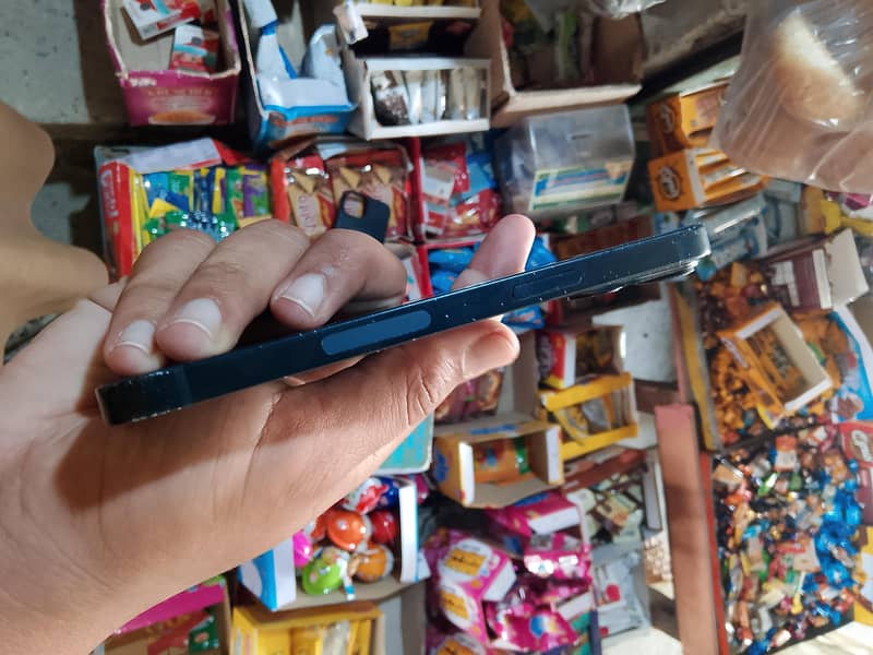 Apple iPhone 14 2