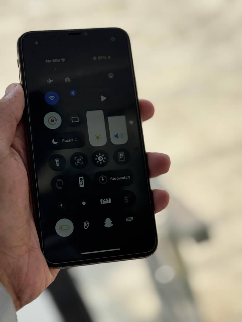 IPHONE XSMAX 6