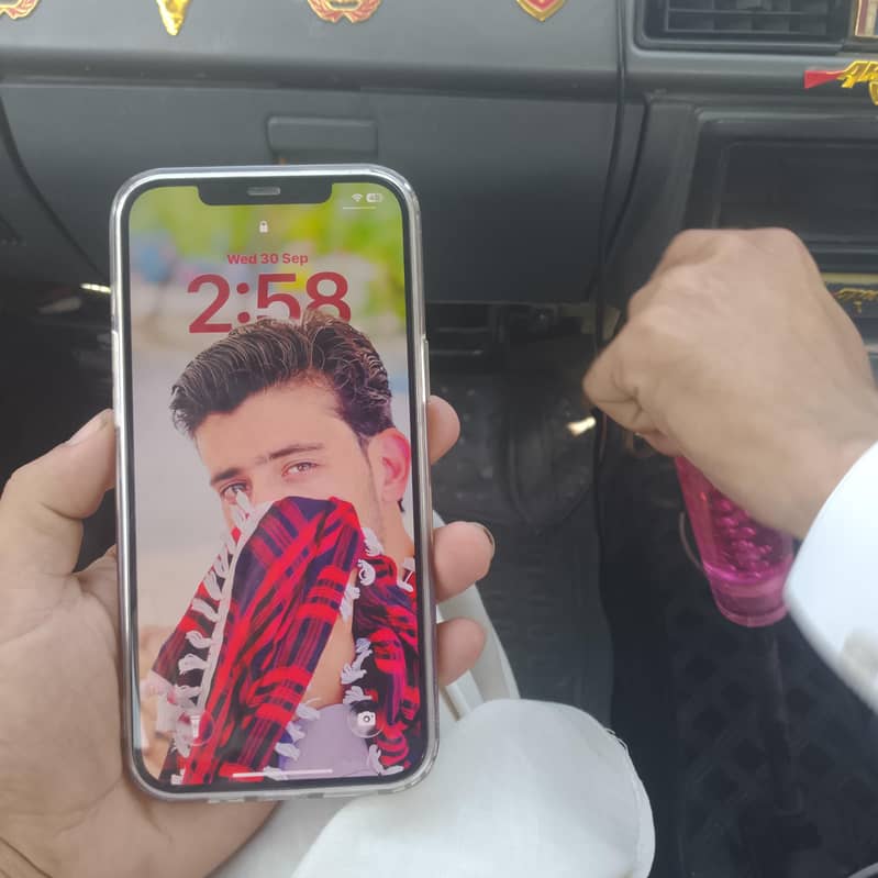Apple iPhone 12 Pro Max 1