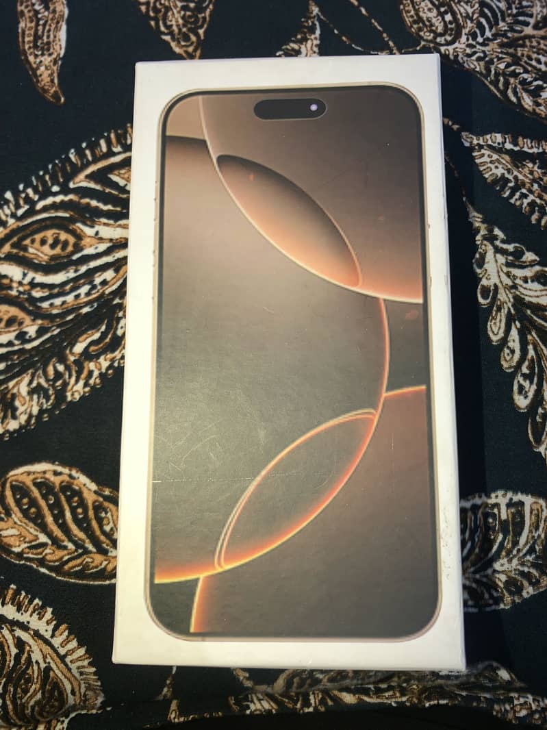 Apple iPhone 16 Pro Max 5