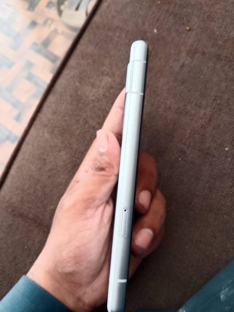 pixal 7a 1