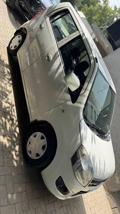 Suzuki Wagon R 2017 vxl Total Genuine first owner