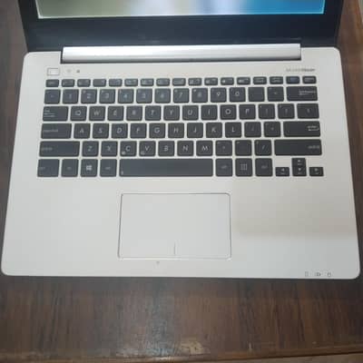 ASUS Core i5 4th GEN 8gb ddr3 ram 500 gb HDD