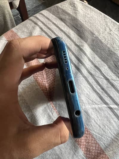 Samsung Mobile A50