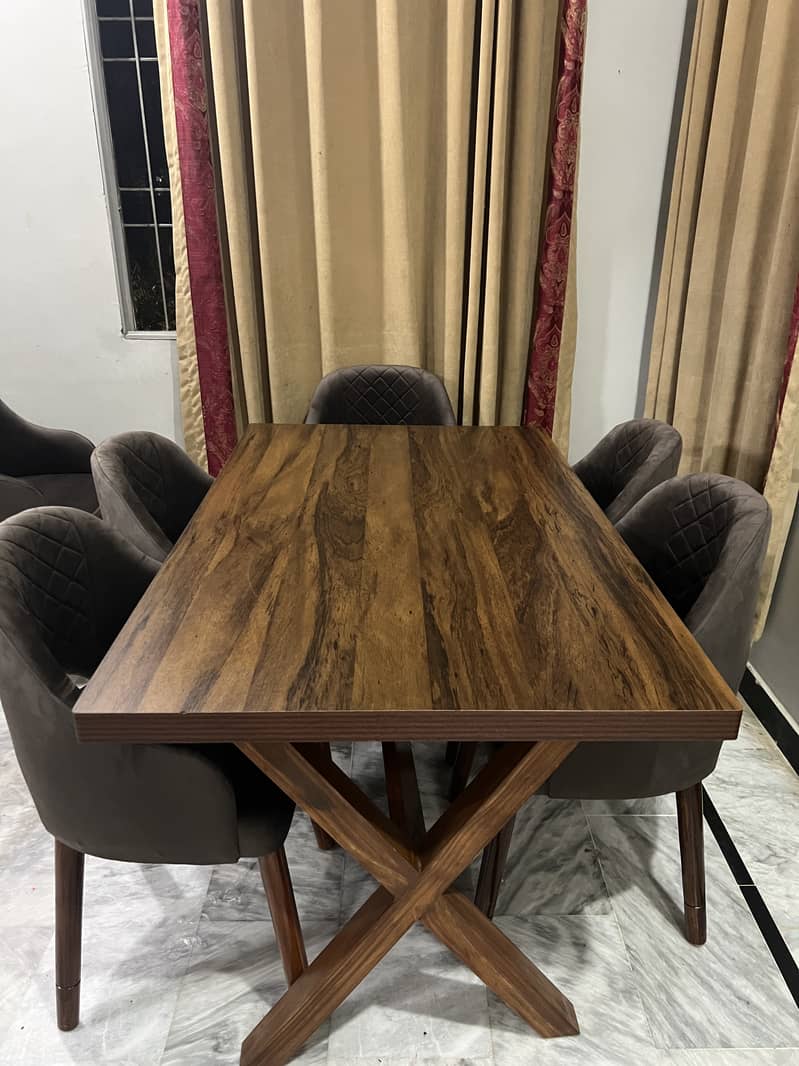 Dining table with 6 chairs 2