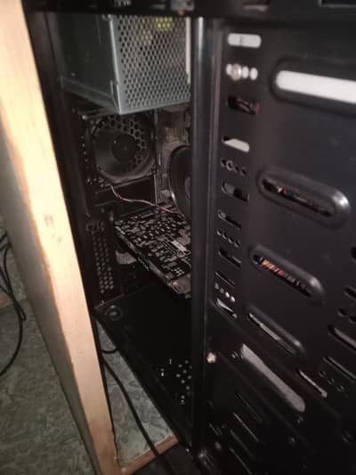 PC with 4gb gpu and i5 processor