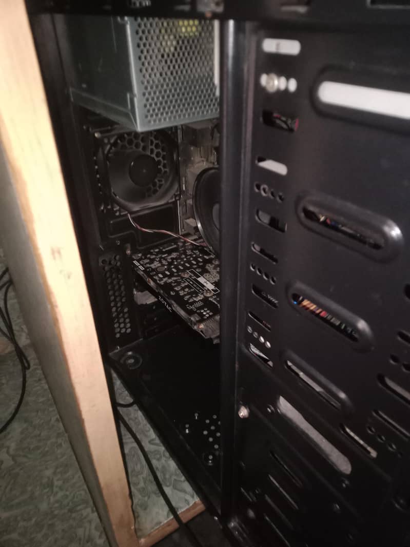 PC with 4gb gpu and i5 processor 0