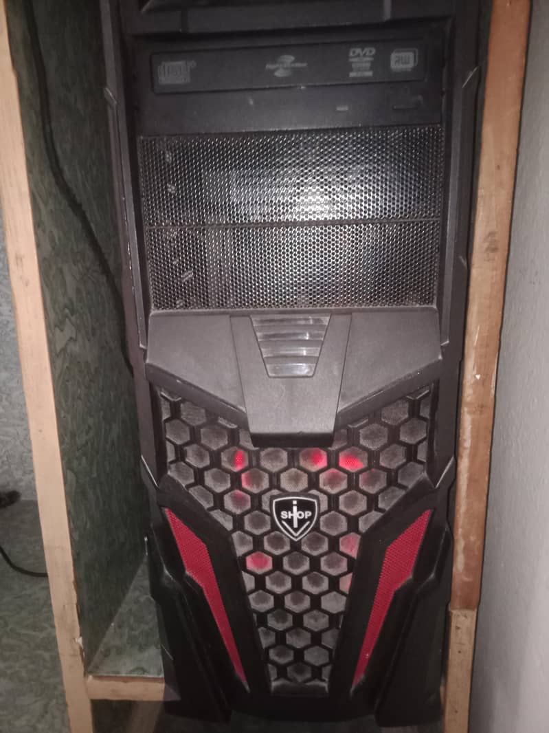 PC with 4gb gpu and i5 processor 1