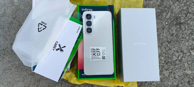Infinix Hot 60i 6+6RAM 128GB