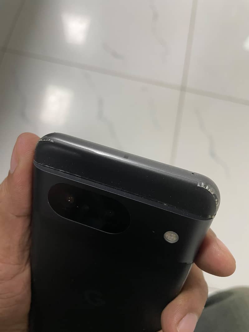 Google Pixel 8 - Mint condition 4