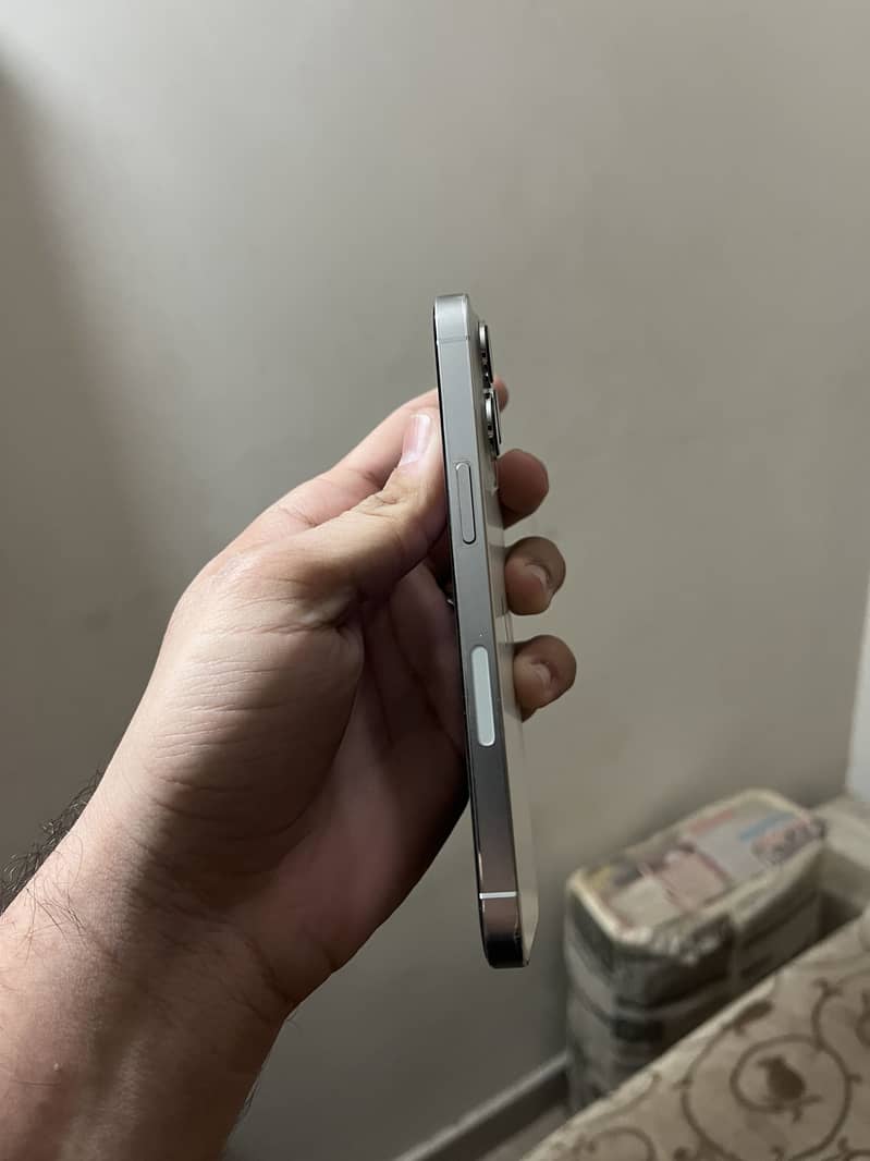 Apple iPhone 13 Pro 5