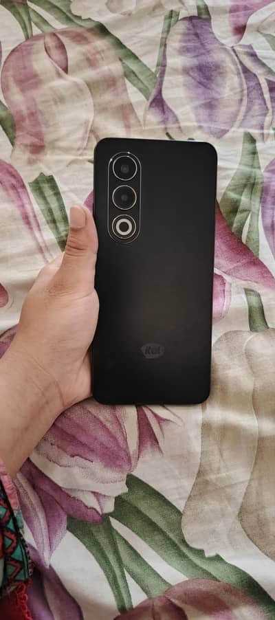 Itel S25