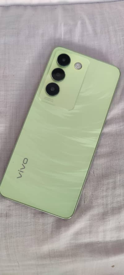 Vivo Y100