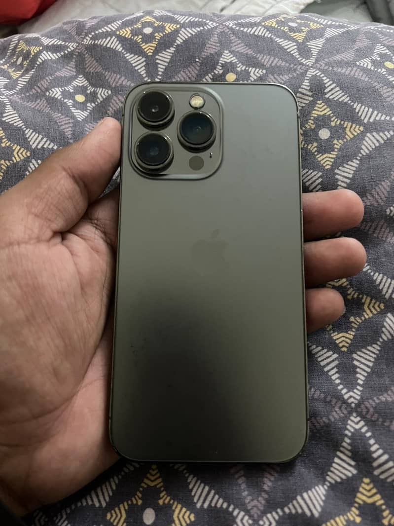 Apple iPhone 13 Pro 9
