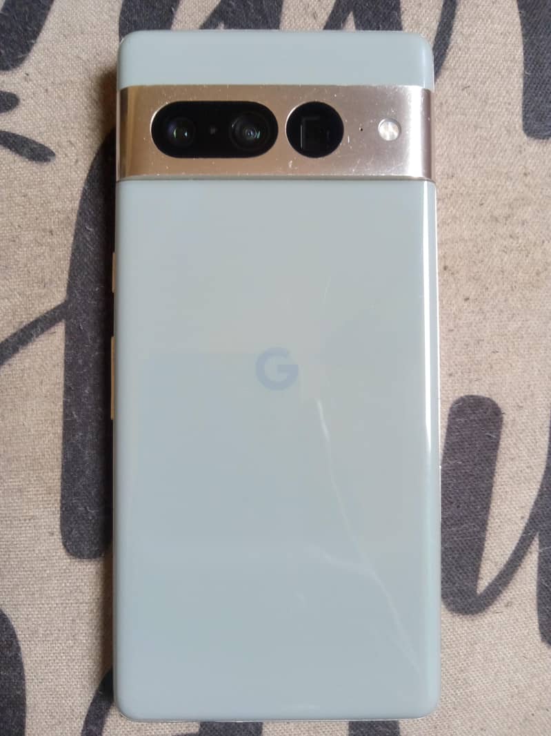 Google Pixel 7 Pro 0