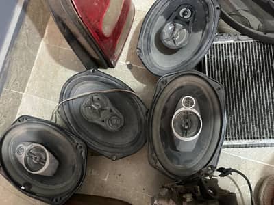 Car speaker