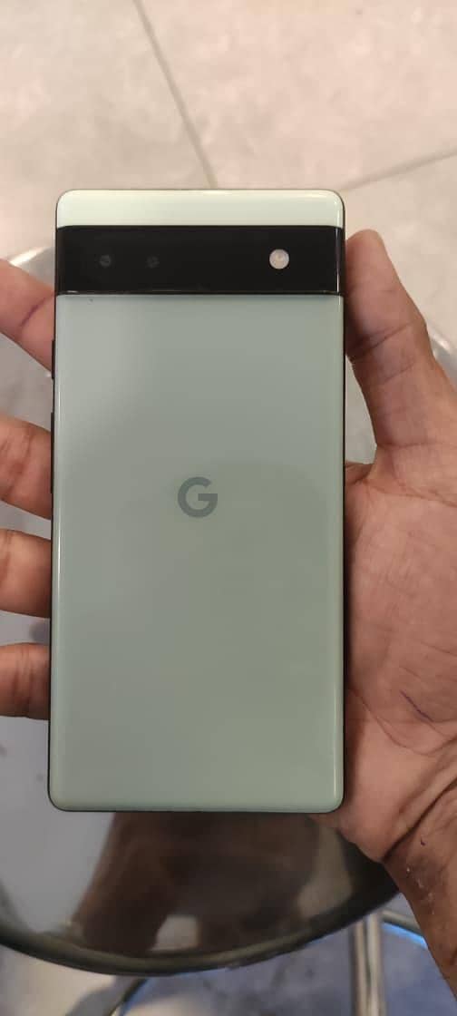 Google Pixel 6a 1