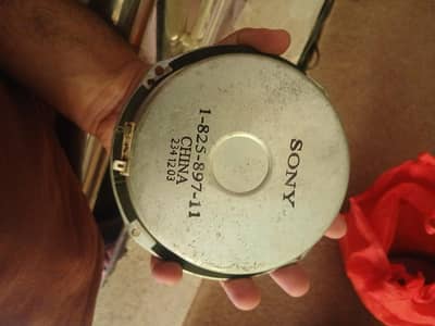 Sony home theater speakers in good condition