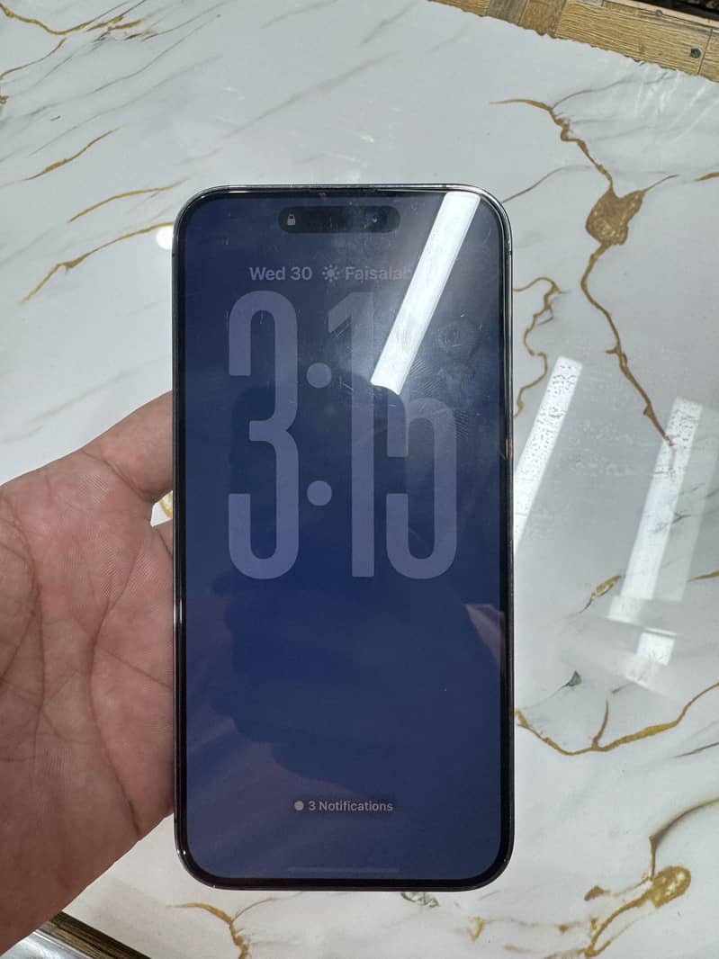 Apple iPhone 14 Pro Max 0