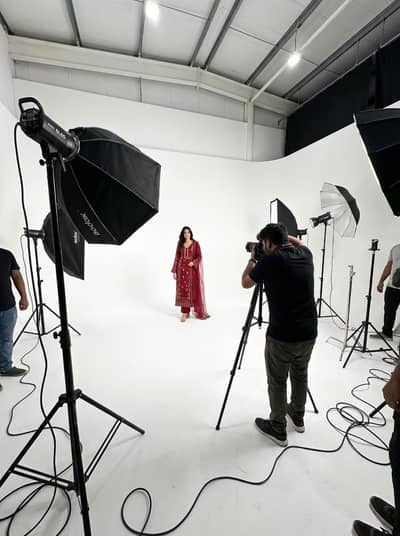 E-Commerce Product Shoots & Short Form Ads that boost your sales