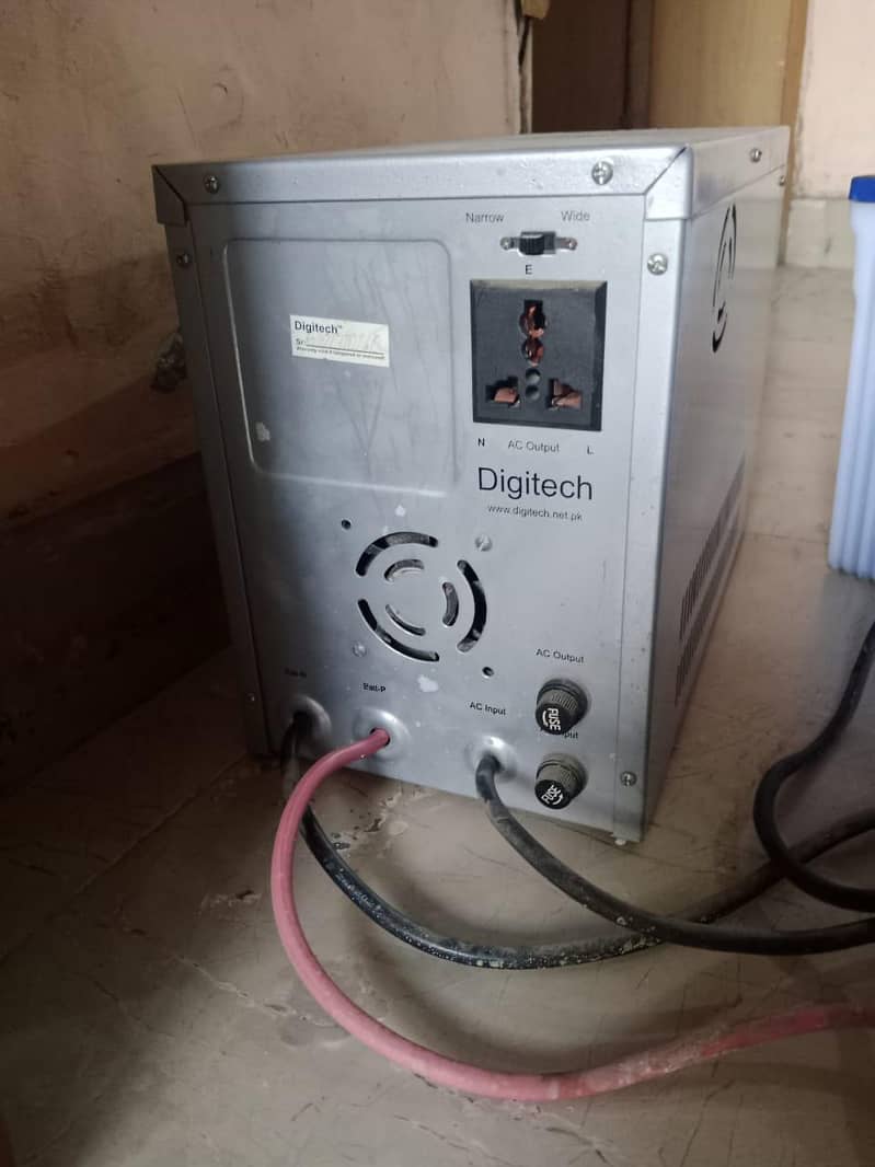 digitech Ups 1
