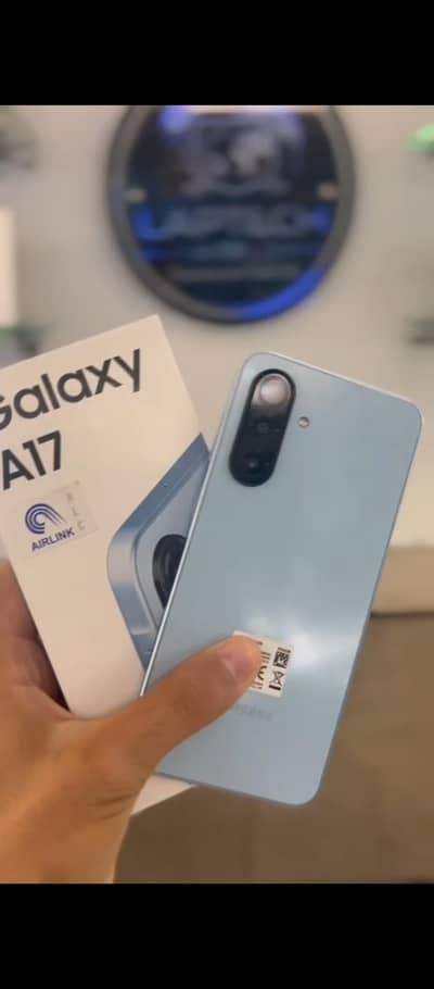 Samsung Galaxy A17 in warrenty