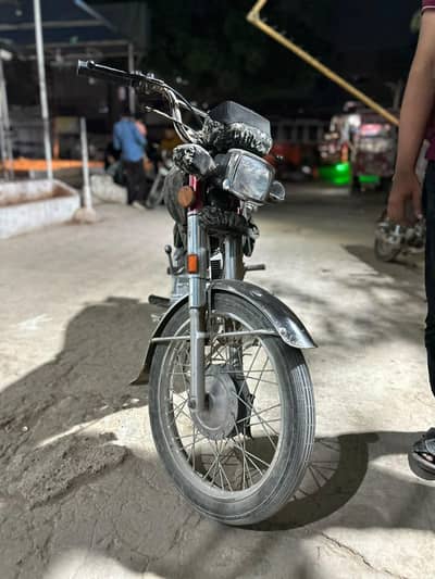 super power 125 model 2024 number Karachi first owner bike