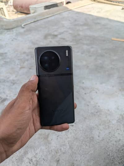 Vivo X90s