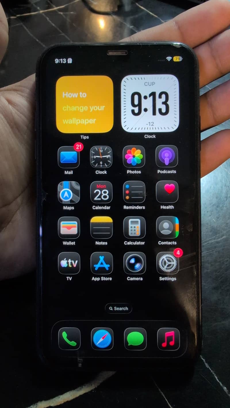 Apple iPhone 11 2