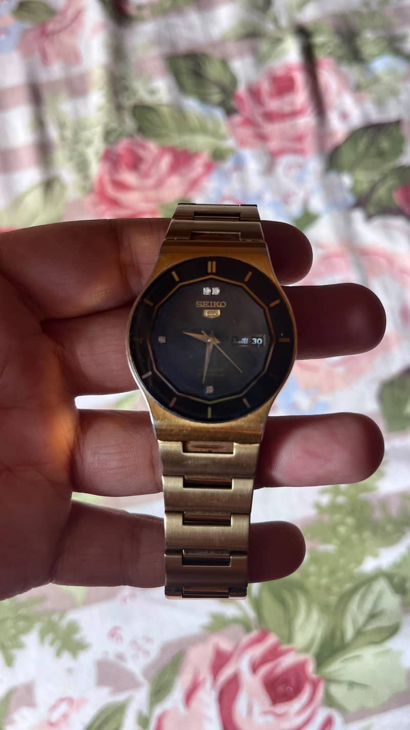Seiko Men’s Stainless Steel Black Dial Watch with Original Box 1
