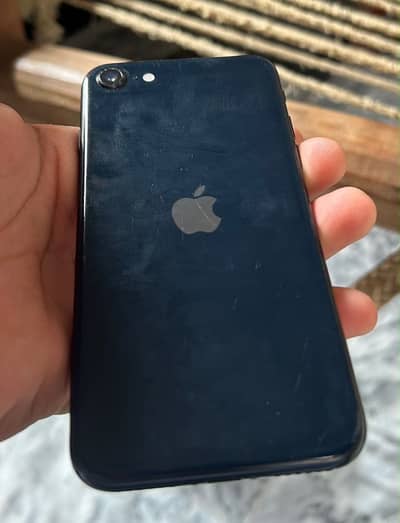 Apple iPhone SE