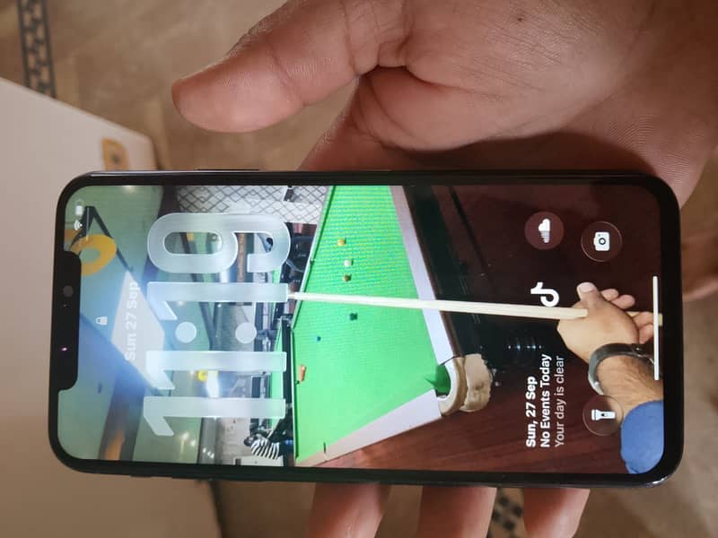 Apple iPhone 11 Pro Max 1