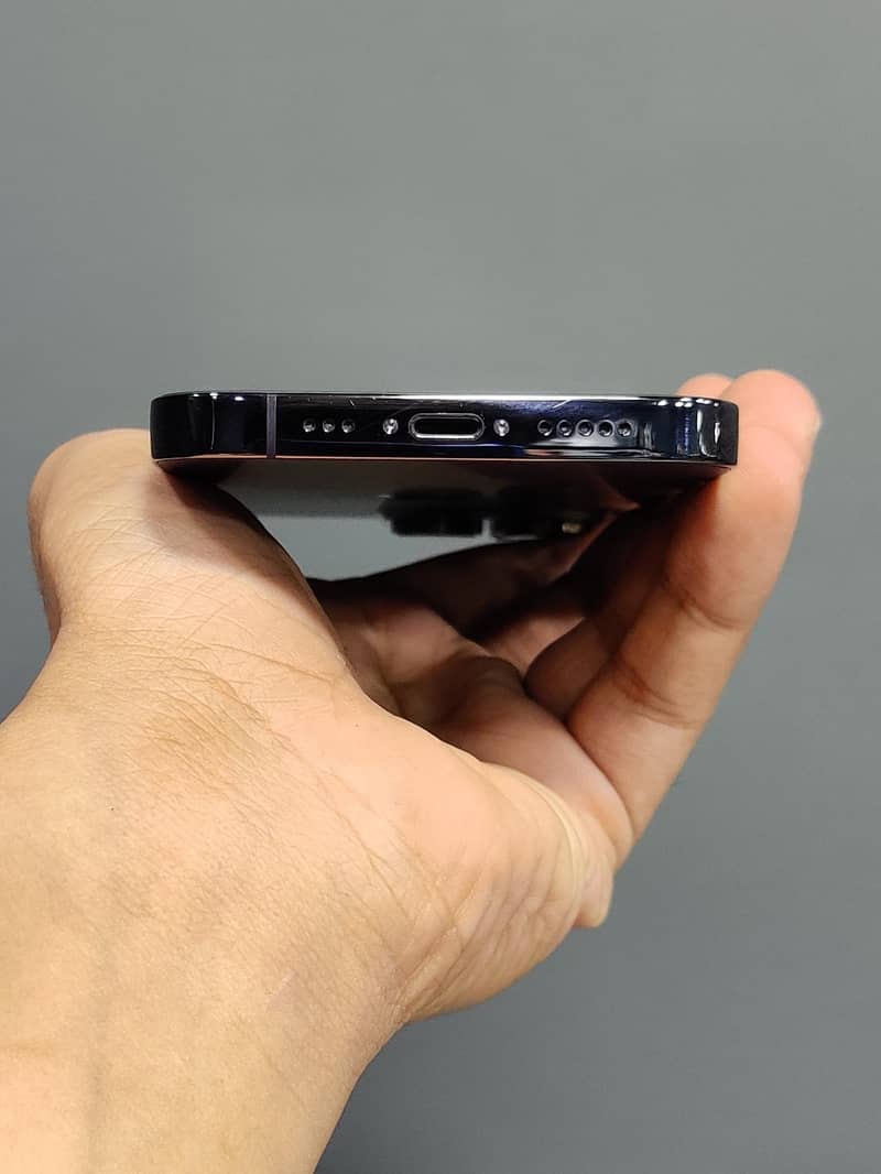 Apple iPhone 14 Pro 3