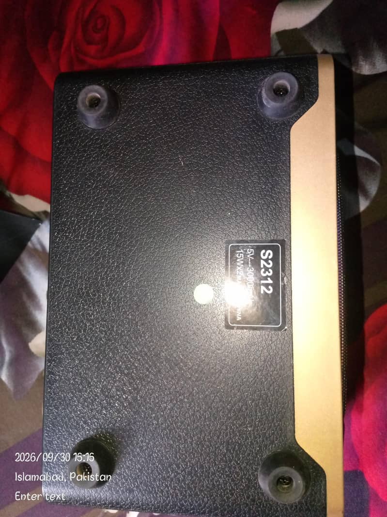 speaker 4